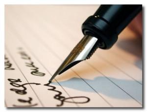 Ручка и текст на бумаге - оптимизированный описывающий текст изображения.